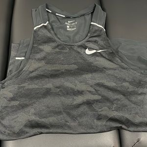 Men’s Small Nike Running Singlet NWT